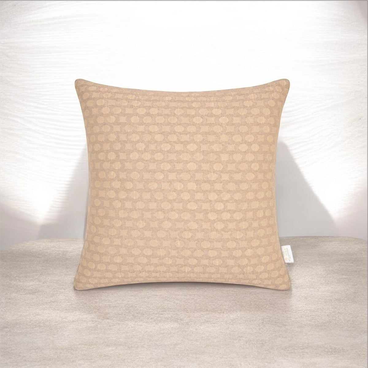 Indoor/Outdoor complete cushion - 45 x 45 - Pattern with cream and brown colors - Australian made